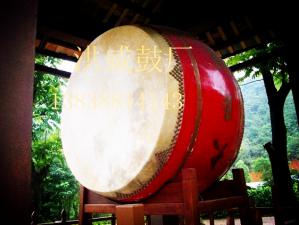 大鼓，你們能敲擊出多少種不同的聲音和節(jié)奏？